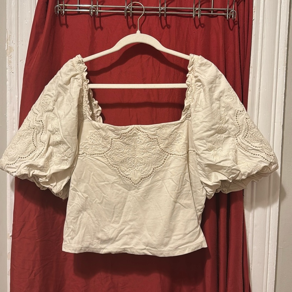 Puffy Sleeve Blouse